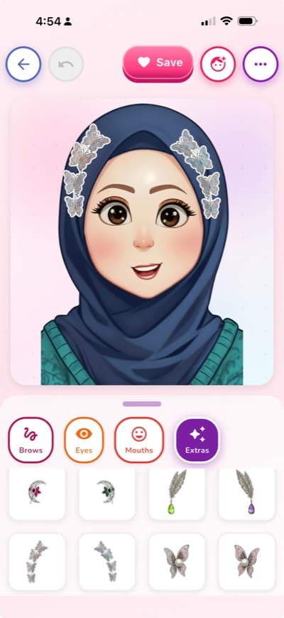 Accessorize with crowns, glasses and flowers